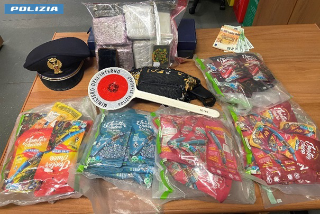 Controlli sull’A4: aveva nell’auto 2,5 kg di hashish, arrestato dalla polizia stradale